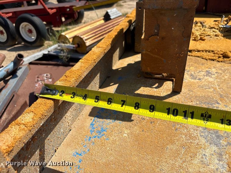 image for item FI0386 Genie scissor lift