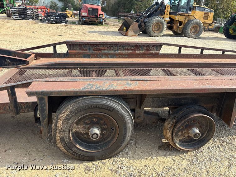 image for item FI0388 1998 Belsche T-18 equipment trailer
