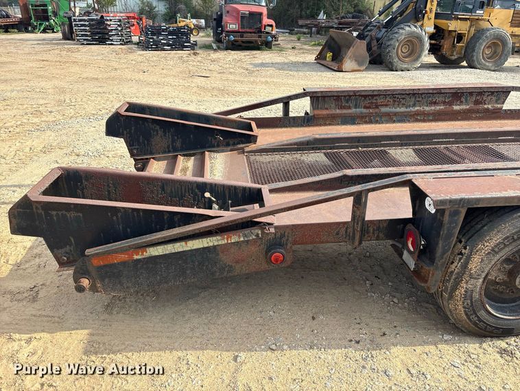 image for item FI0388 1998 Belsche T-18 equipment trailer