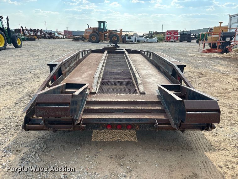 image for item FI0388 1998 Belsche T-18 equipment trailer