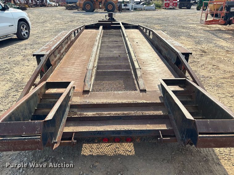 image for item FI0388 1998 Belsche T-18 equipment trailer