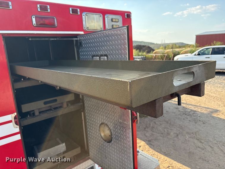 image for item FI0396 Utility bed