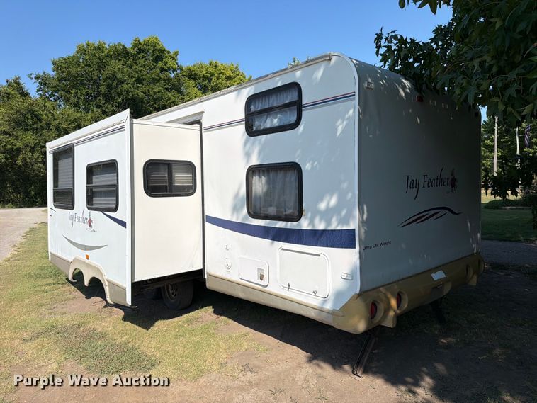 image for item FI0401 2008 Jayco Jay Feather LGT camper