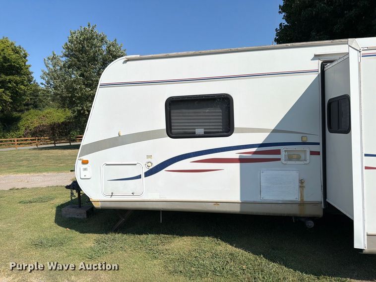 image for item FI0401 2008 Jayco Jay Feather LGT camper