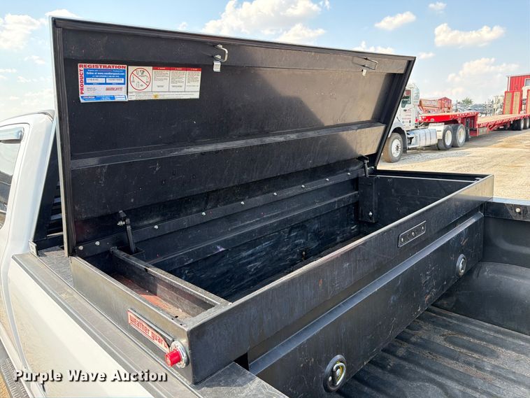 image for item FI0405 2019 Ford F250 Super Duty Crew Cab pickup truck
