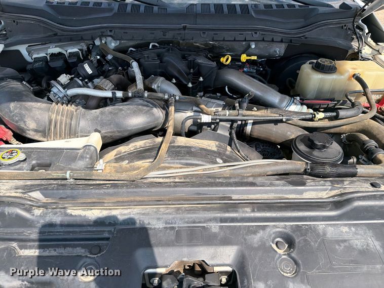 image for item FI0405 2019 Ford F250 Super Duty Crew Cab pickup truck