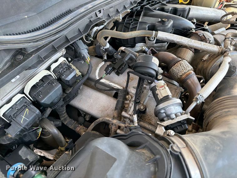 image for item FI0405 2019 Ford F250 Super Duty Crew Cab pickup truck