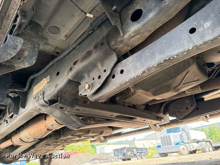 image for item FI0405 2019 Ford F250 Super Duty Crew Cab pickup truck