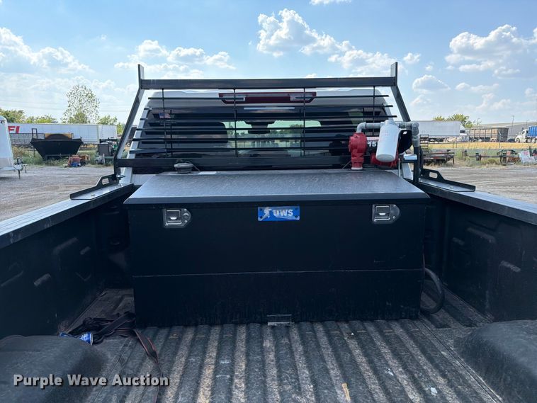 image for item FI0406 2024 Chevrolet Silverado 2500HD Crew Cab pickup truck