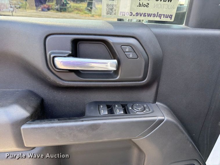 image for item FI0406 2024 Chevrolet Silverado 2500HD Crew Cab pickup truck