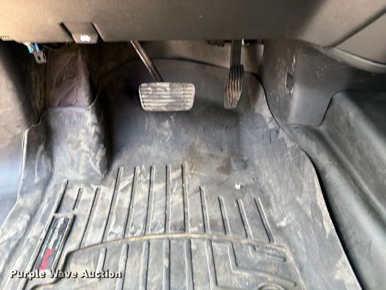 image for item FI0406 2024 Chevrolet Silverado 2500HD Crew Cab pickup truck