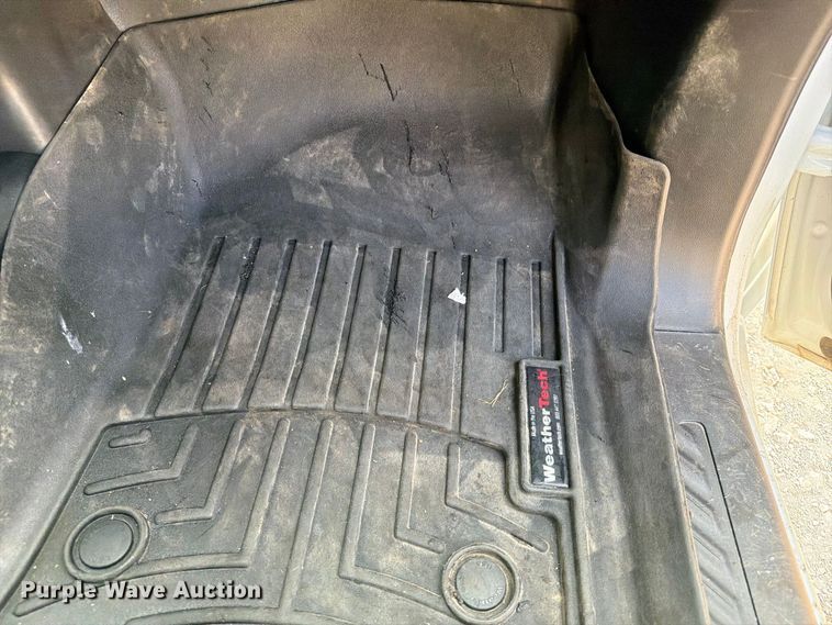 image for item FI0406 2024 Chevrolet Silverado 2500HD Crew Cab pickup truck