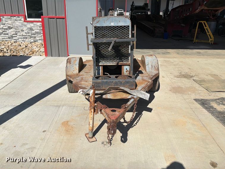 image for item FI0413 Lincoln SA-200 welder