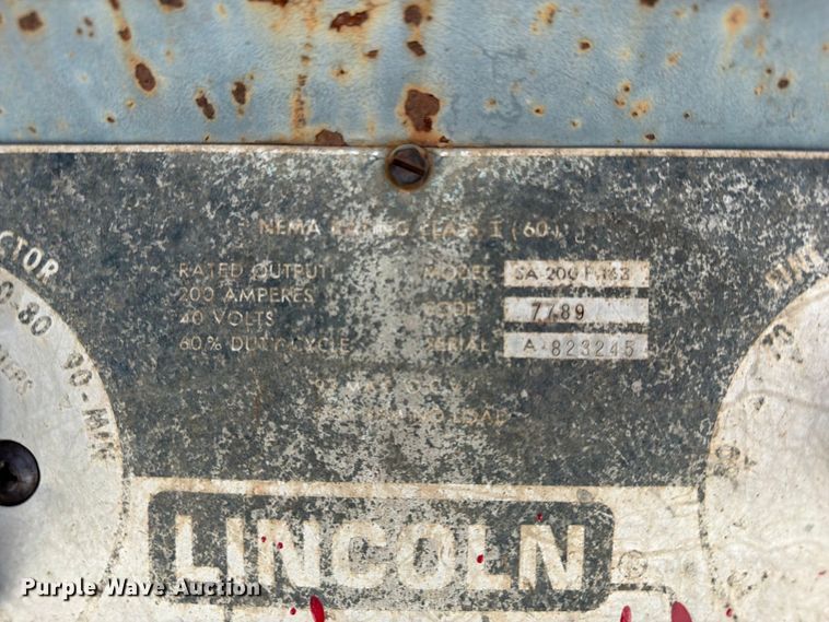 image for item FI0413 Lincoln SA-200 welder