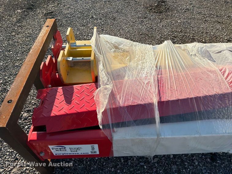 image for item FI0415 2025 AGT ATK-B1000 automotive lift