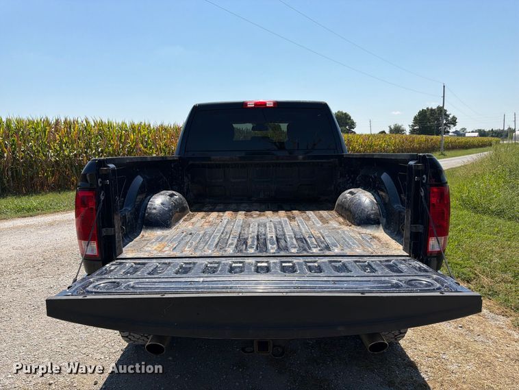 image for item FK3392 2017 RAM 2500 Crew Cab pickup truck