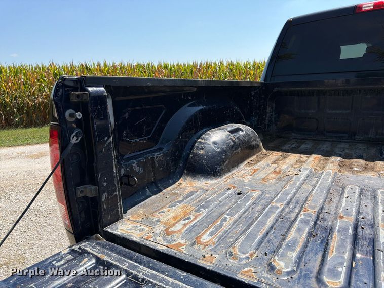 image for item FK3392 2017 RAM 2500 Crew Cab pickup truck