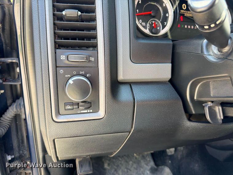 image for item FK3392 2017 RAM 2500 Crew Cab pickup truck