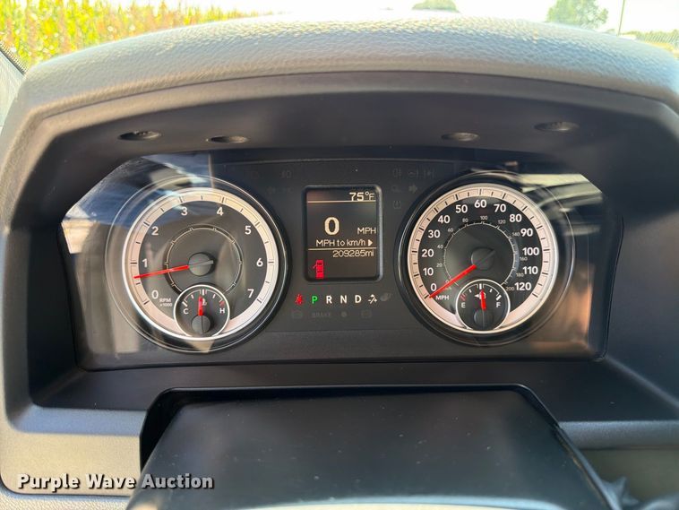 image for item FK3392 2017 RAM 2500 Crew Cab pickup truck