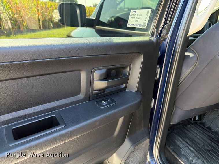 image for item FK3392 2017 RAM 2500 Crew Cab pickup truck