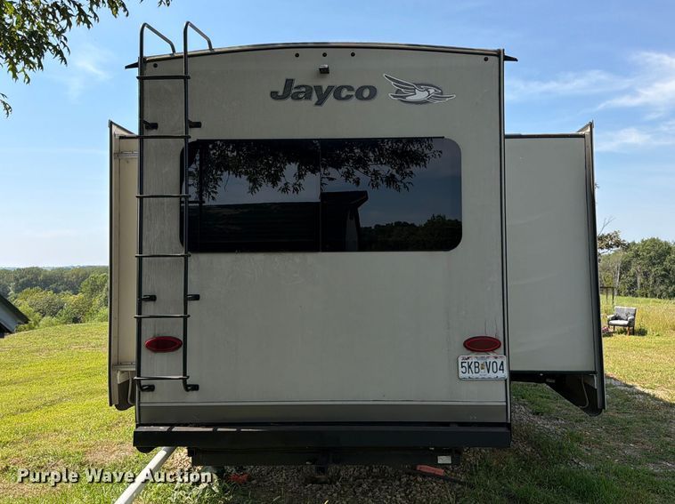 image for item FK3397 2017 Jayco Eagle camper