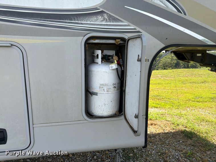 image for item FK3397 2017 Jayco Eagle camper