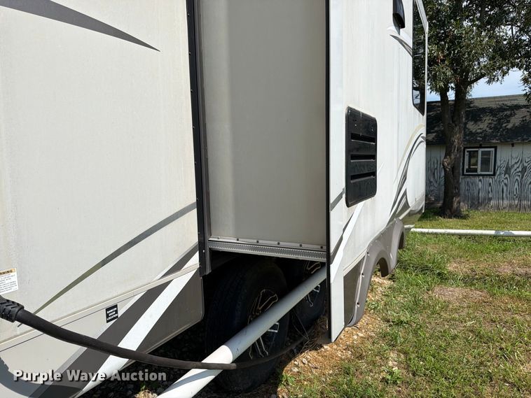 image for item FK3397 2017 Jayco Eagle camper