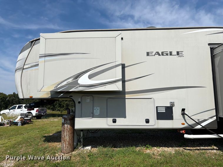 image for item FK3397 2017 Jayco Eagle camper