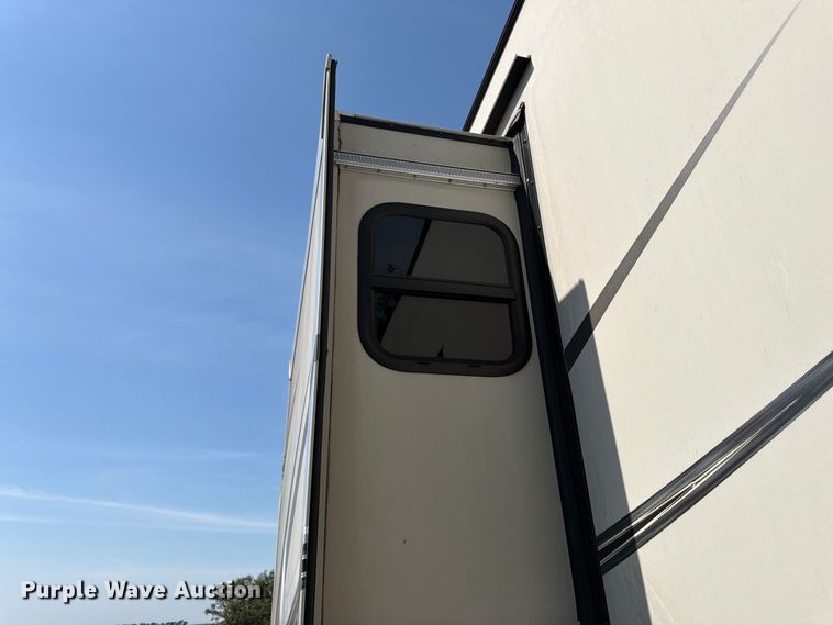image for item FK3397 2017 Jayco Eagle camper