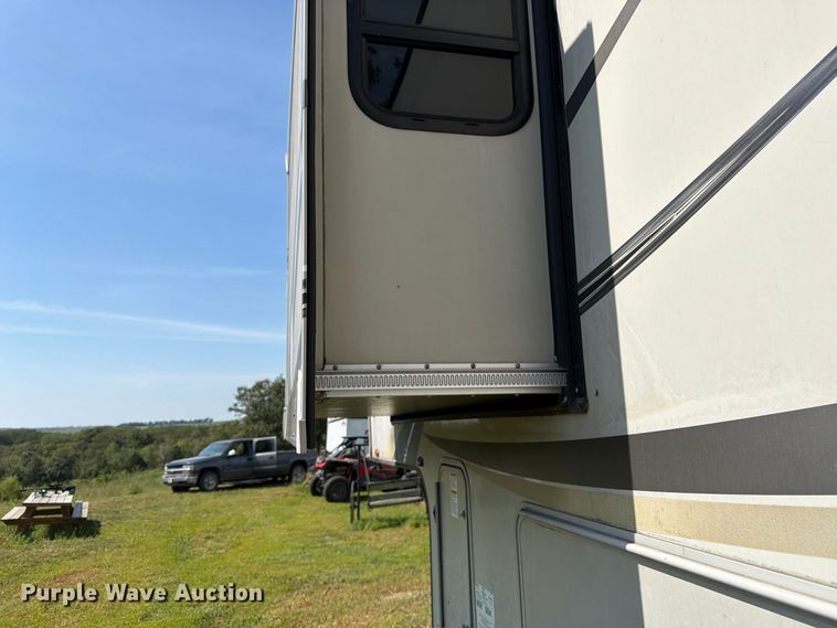 image for item FK3397 2017 Jayco Eagle camper