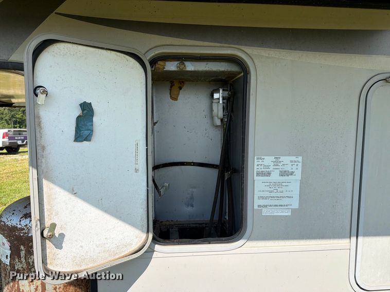 image for item FK3397 2017 Jayco Eagle camper