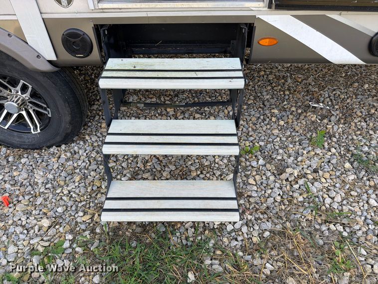 image for item FK3397 2017 Jayco Eagle camper