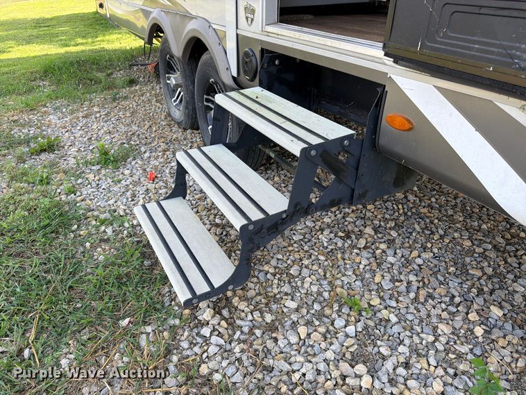 image for item FK3397 2017 Jayco Eagle camper
