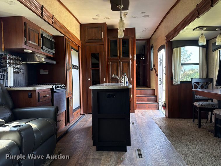 image for item FK3397 2017 Jayco Eagle camper