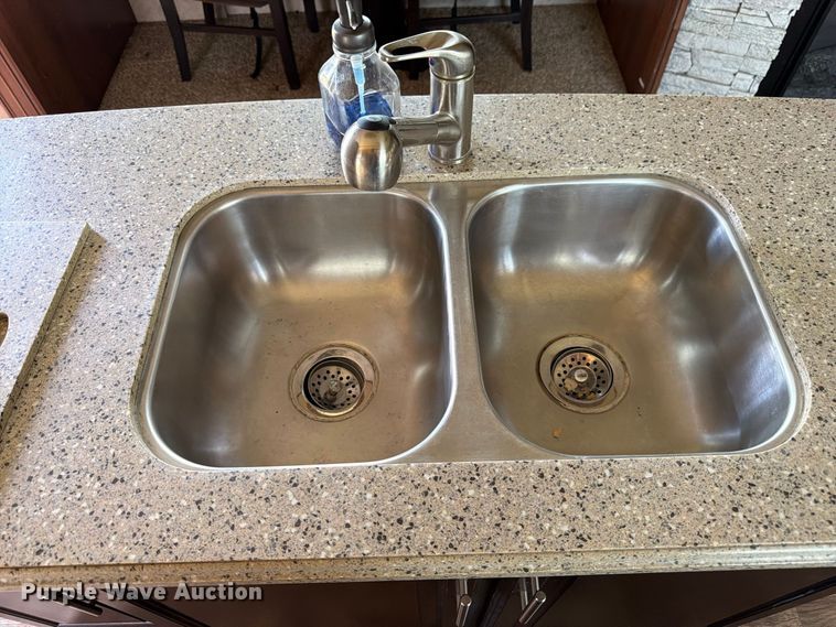 image for item FK3397 2017 Jayco Eagle camper
