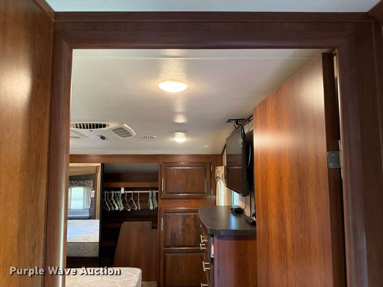 image for item FK3397 2017 Jayco Eagle camper