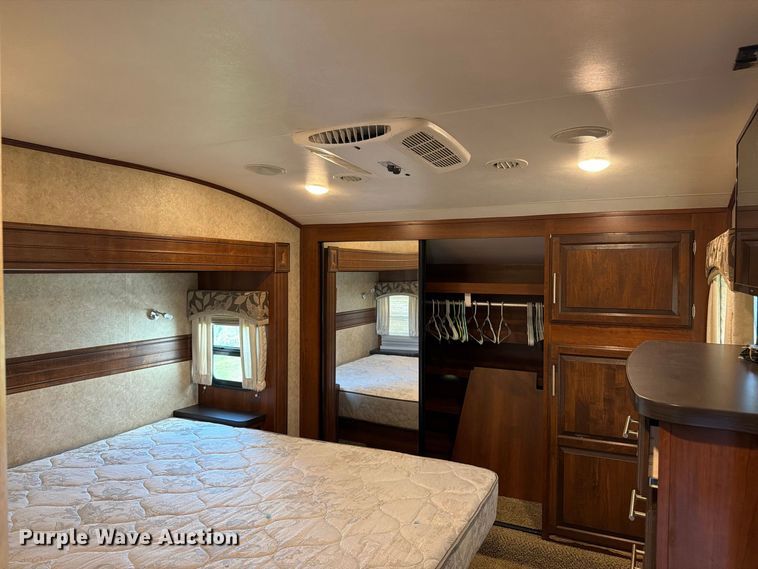 image for item FK3397 2017 Jayco Eagle camper