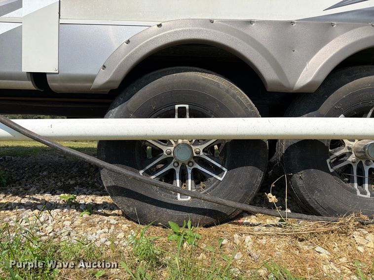image for item FK3397 2017 Jayco Eagle camper