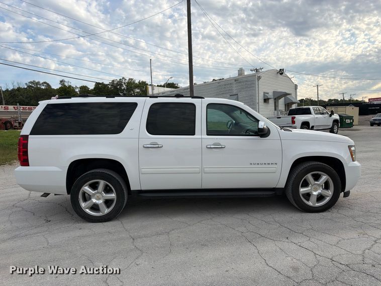 image for item FK3398 2014 Chevrolet Suburban LT SUV