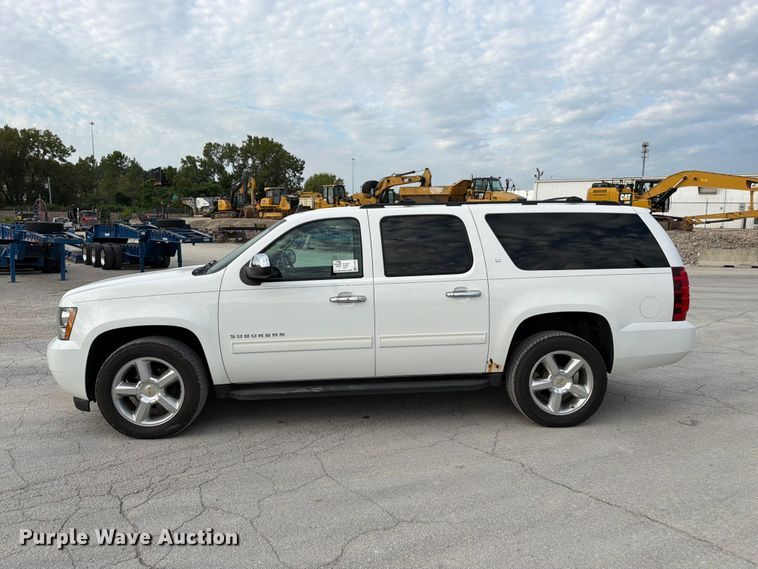 image for item FK3398 2014 Chevrolet Suburban LT SUV