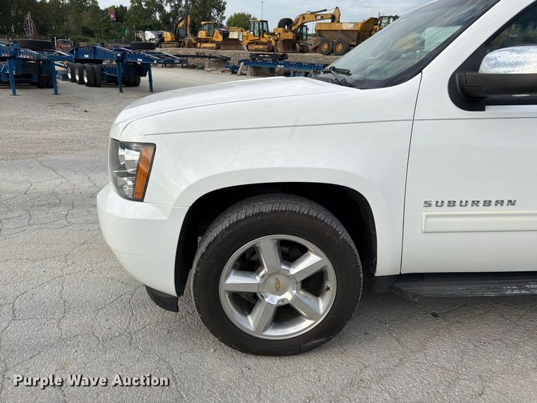 image for item FK3398 2014 Chevrolet Suburban LT SUV