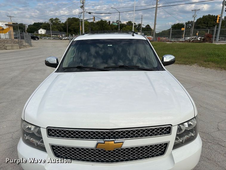 image for item FK3398 2014 Chevrolet Suburban LT SUV