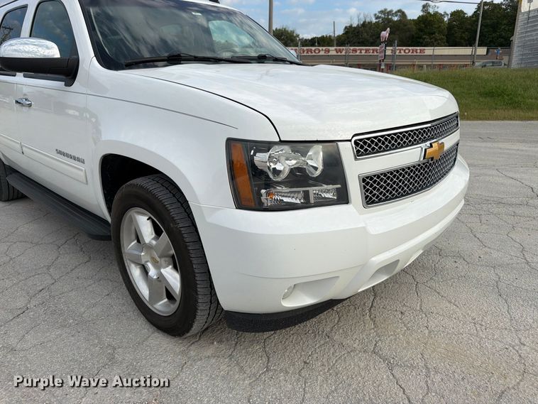 image for item FK3398 2014 Chevrolet Suburban LT SUV