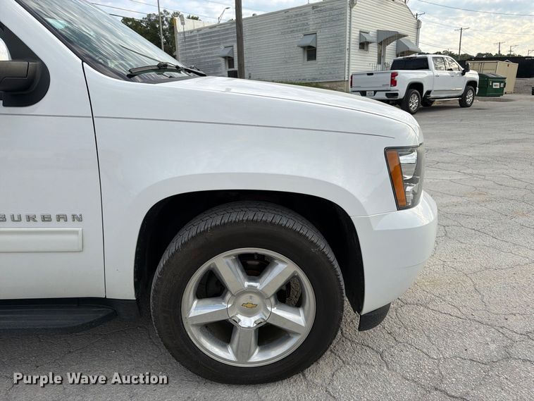 image for item FK3398 2014 Chevrolet Suburban LT SUV