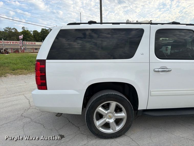 image for item FK3398 2014 Chevrolet Suburban LT SUV