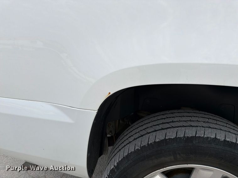 image for item FK3398 2014 Chevrolet Suburban LT SUV