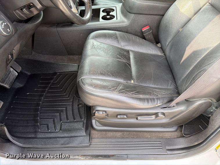 image for item FK3398 2014 Chevrolet Suburban LT SUV