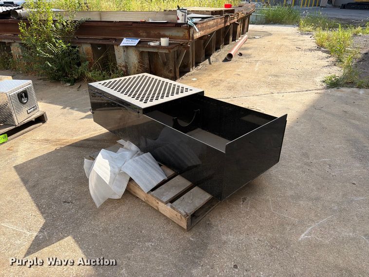 image for item FK3429 Tank Holder
