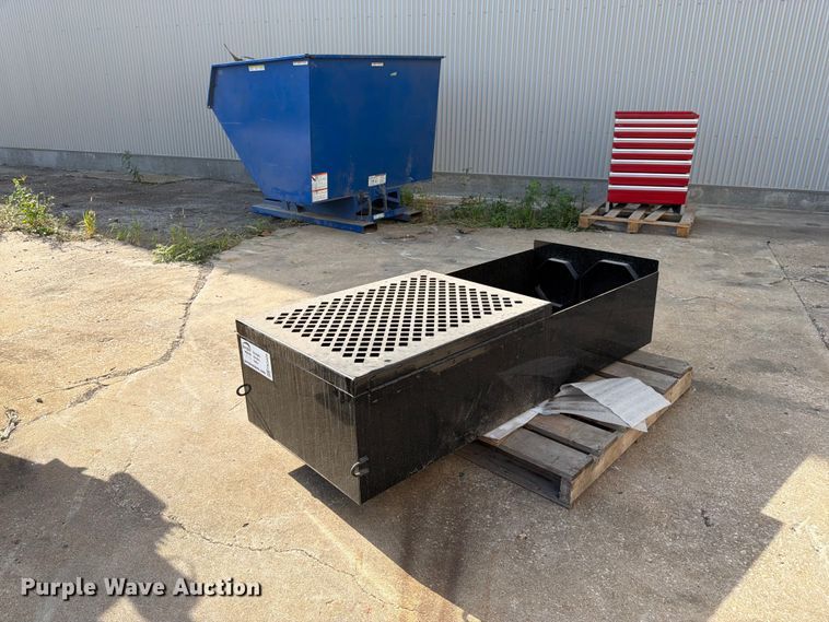 image for item FK3429 Tank Holder