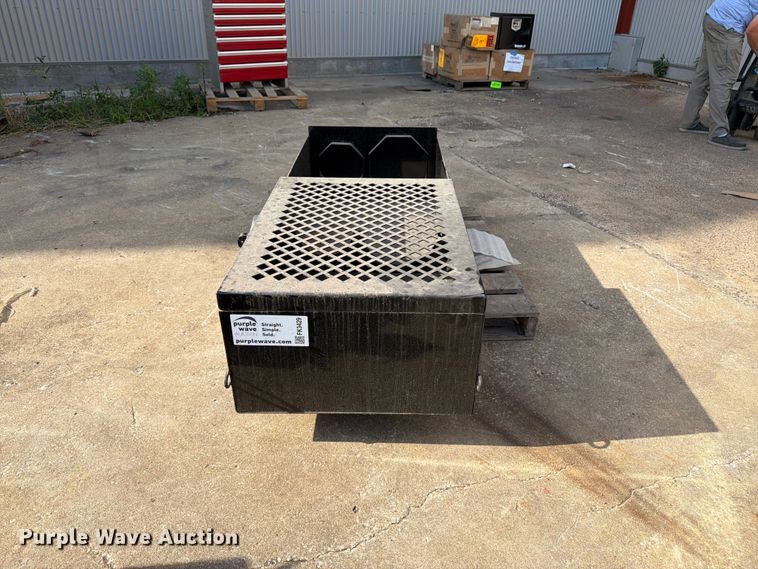 image for item FK3429 Tank Holder